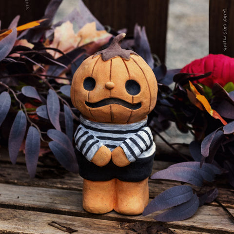 October | Pumpkin Head | 2 Hr Instructor Guided Workshop{member pricing} 1 person for $25, 2 for $35, 3 for $45, 4 for $55